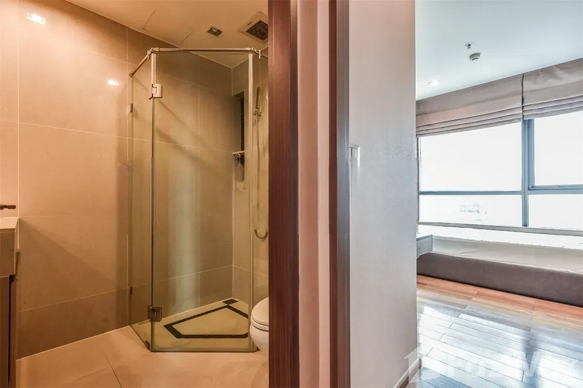 picture 2 Bedroom Condo for sale at The Address Sathorn - 10/11