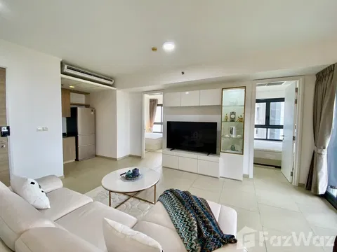 2 Bedroom Condo for sale at Zire Wongamat