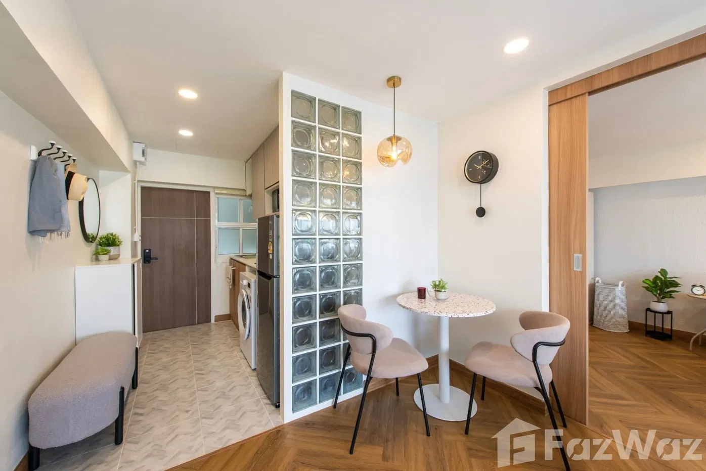 picture Turnkey Condo in Thonglor – Ideal for Living or Investment - 2/12