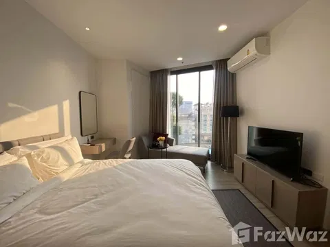 The Edge Central condon for sale