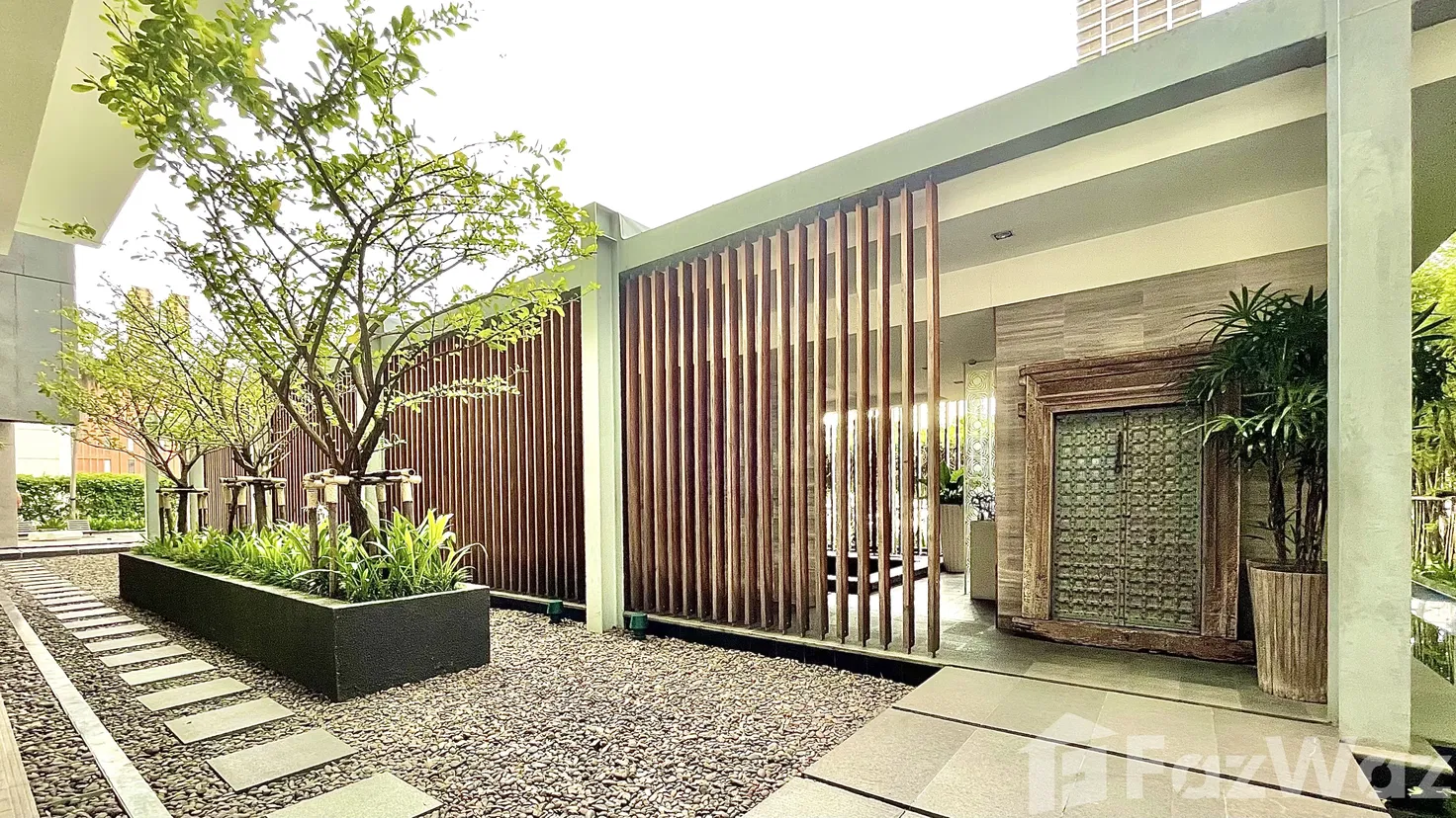 รูป 2BR condo, 111 sq.m., city view, BTS, prime,great investment - รูปที่ 35/48
