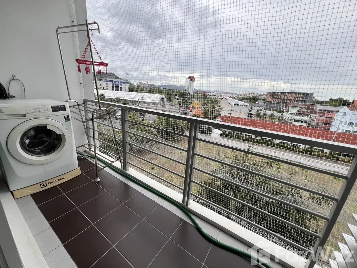 picture 1 Bedroom & 1 Bathroom Condo center of Hua Hin - 3/31