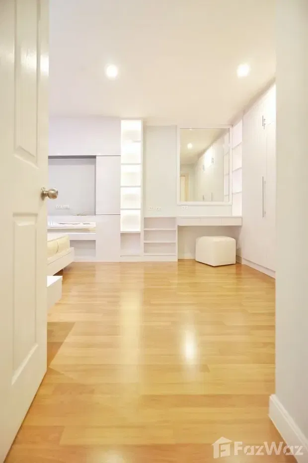 picture 2 Bedroom / 2 Bathroom / big living room - 14/15