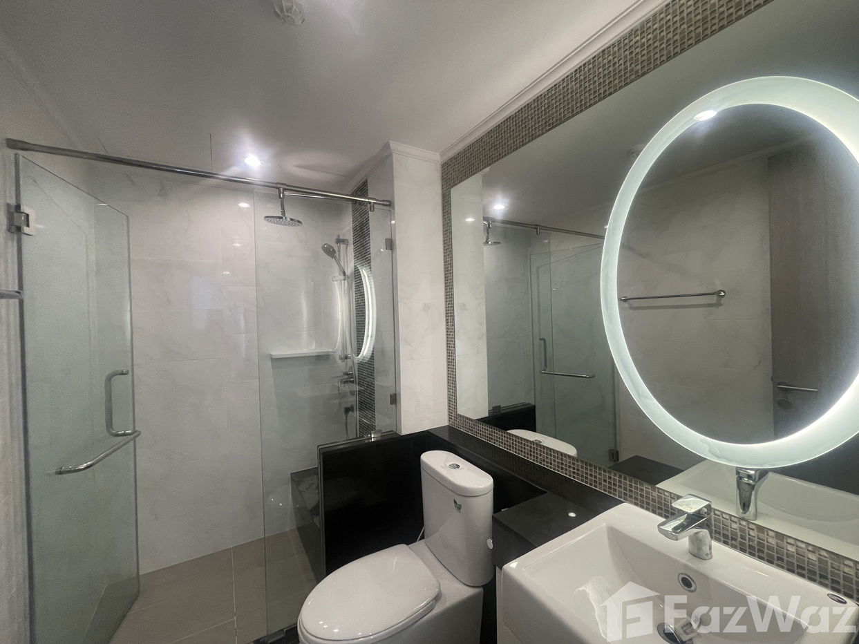 picture Two Bedrooms For Sale in Phrom lPhong - 8/16
