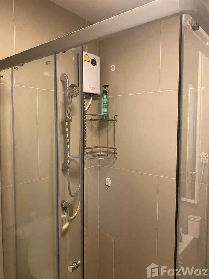 picture Super 1 or 2 person condo - 10/22