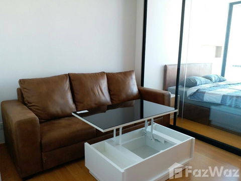 1 Bedroom Condo for sale at Noble Revo Silom