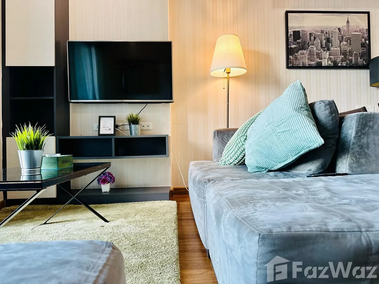 picture The Base Condo 2BD 2BR - 7/9