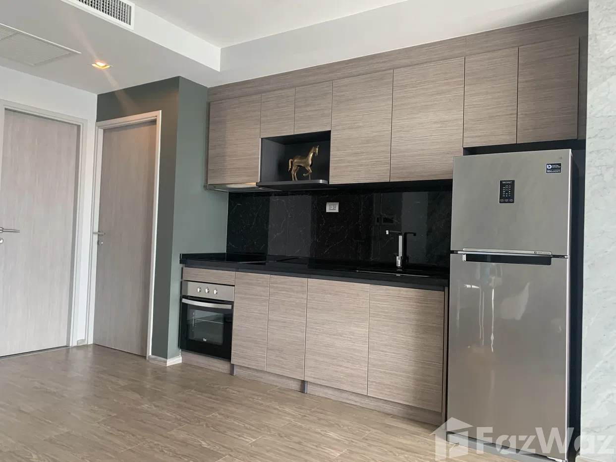 picture Beautiful High Floor Beachfront Condo 2 Bedrooms 2 Bathrooms Condo for Sale - 2/12