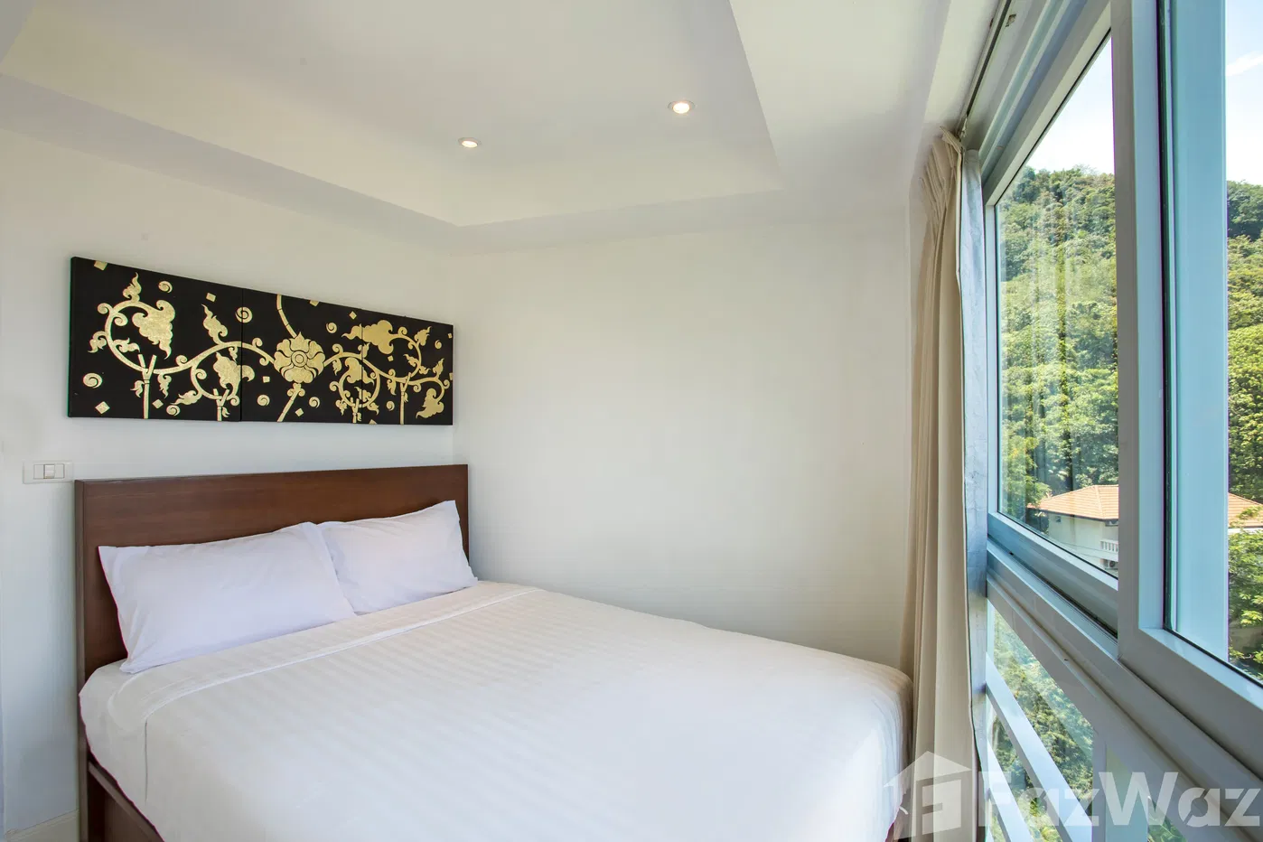 picture Sea View 1 Bedroom Corner Condo for Sale - 9/12