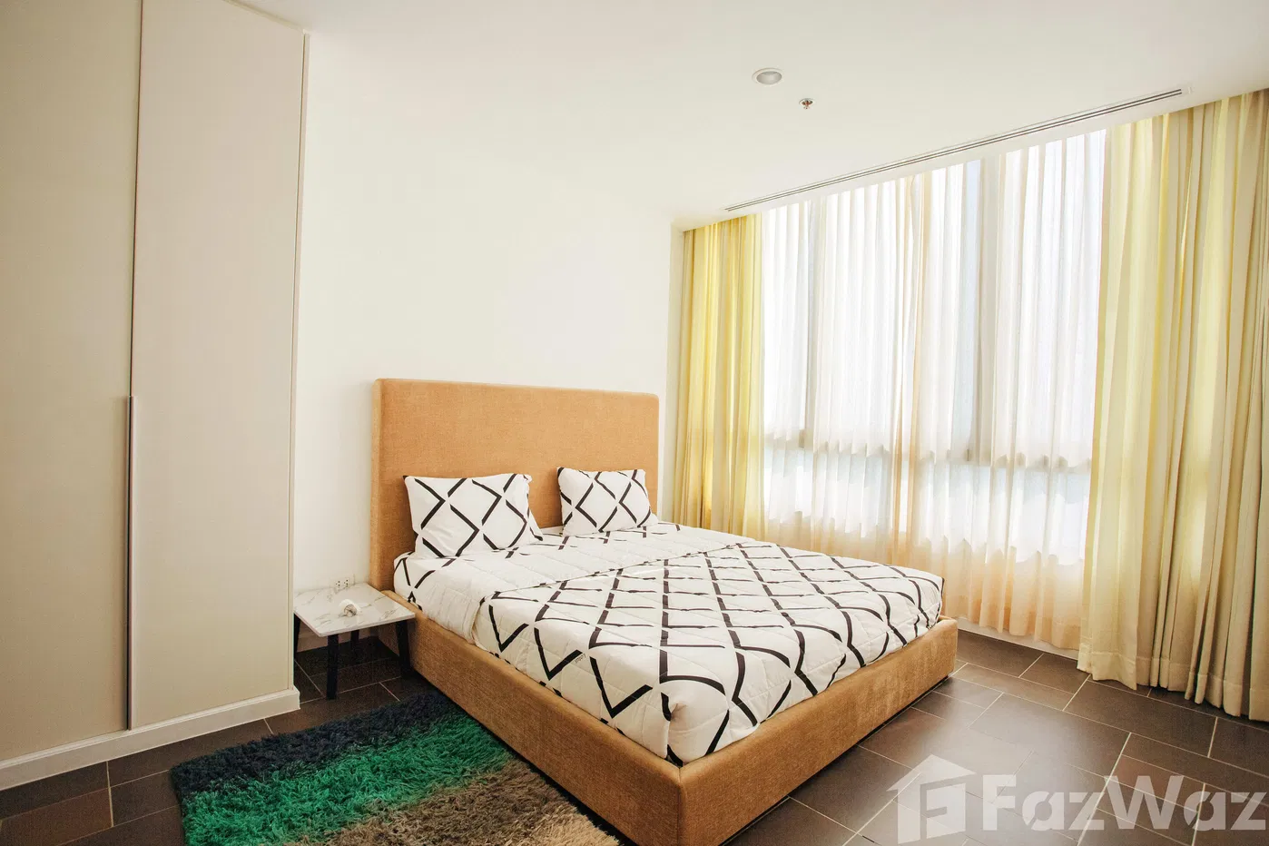 picture 2 bedroom 2 bathroom Northpoint luxury condominium for sale - 17/19