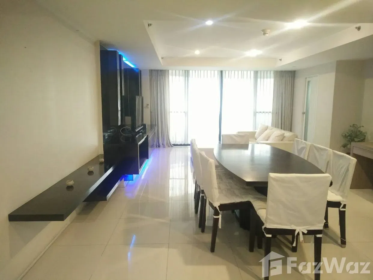 picture 1 Bedroom Condo for sale at Las Colinas - 6/11
