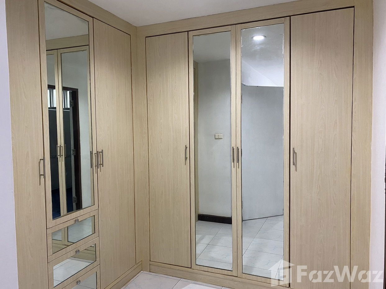 picture 2 Bedroom Condo for sale at D.S. Tower 2 Sukhumvit 39 - 5/8