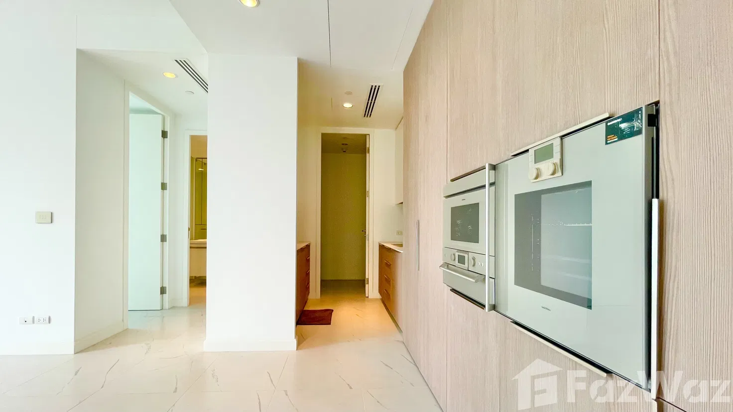 รูป 2BR condo, 111 sq.m., city view, BTS, prime,great investment - รูปที่ 41/48