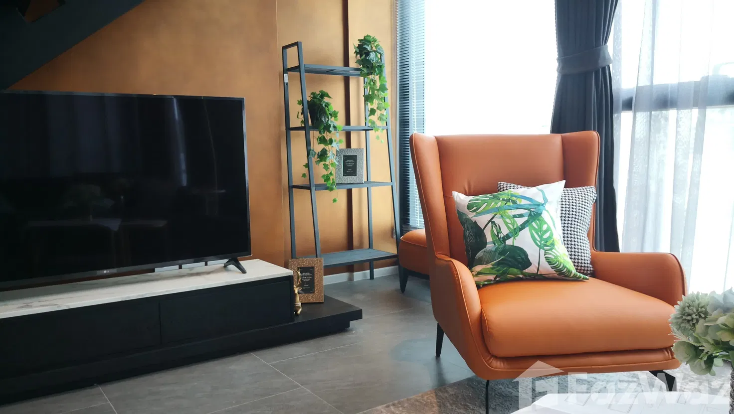 picture 2 Bedroom Condo for sale at The Lofts Silom - 7/12