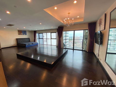 1 Storage Room 2 Rooms for Sell @Sathorn Garden