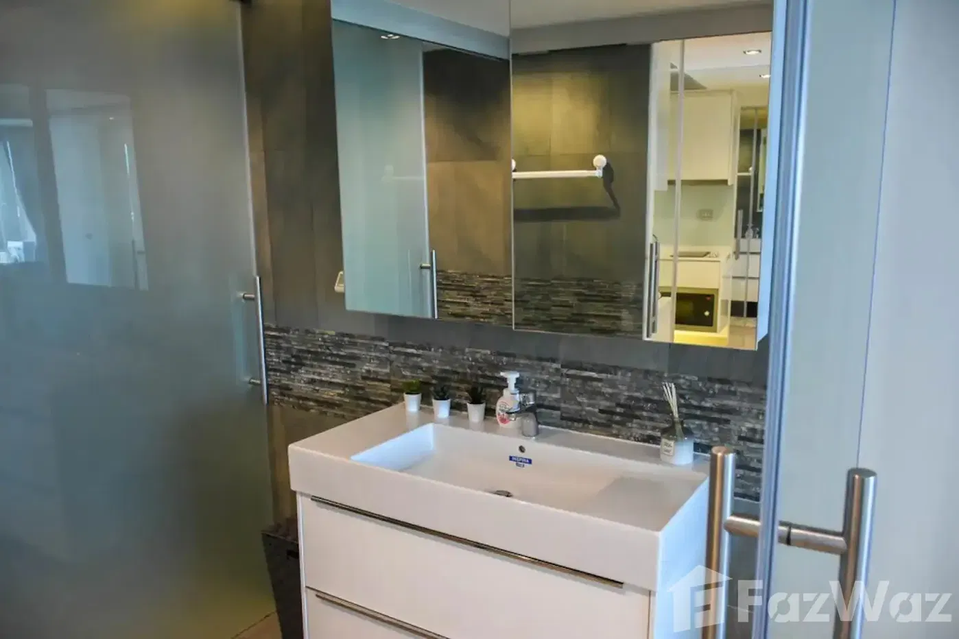 picture Luxury Living: Come to Unit 432 of the Sands for ฿81,864/SqM! - 12/14