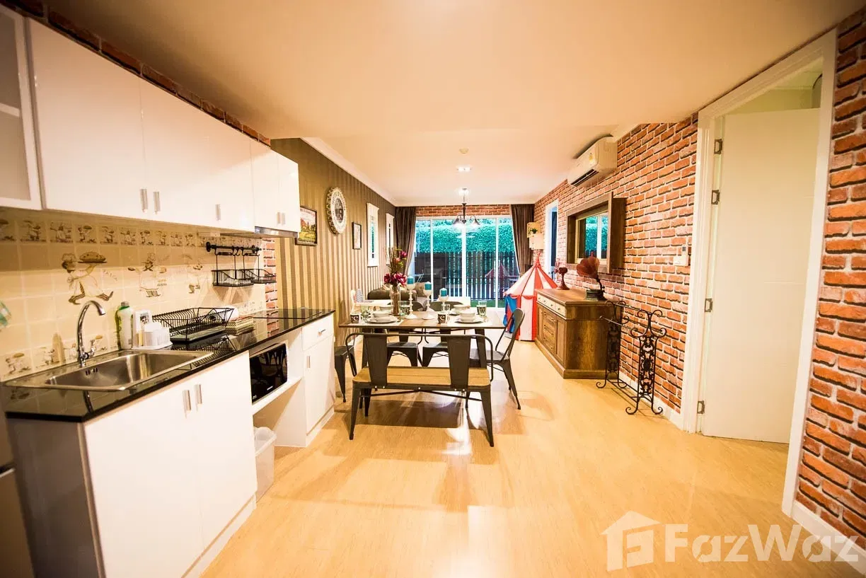 picture 2 Bedrooms unit near Cicada Market and Tamarind Market - 11/55