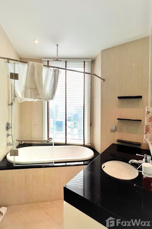 picture The Infinity Condominium - 13/15