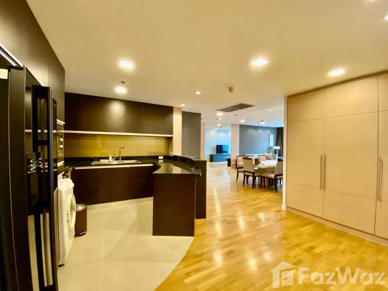 picture 2 Bedroom Condo for sale at Urbana Sathorn - 3/19