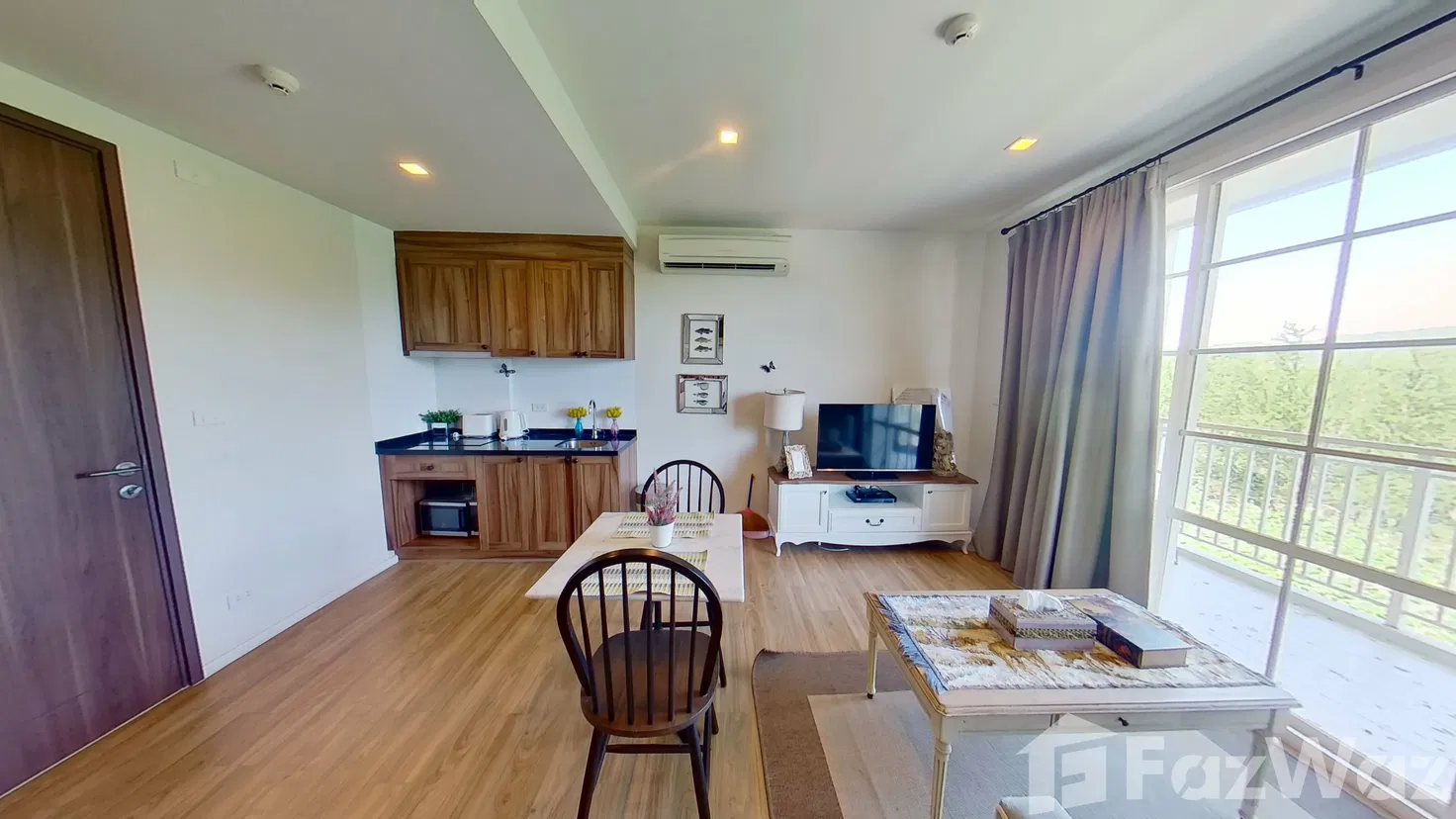 picture 1 Bedroom Condo for sale at Autumn Condominium - 3/7