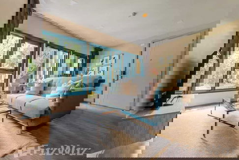 A Modern City Haven: The Base Sukhumvit 50 Condo