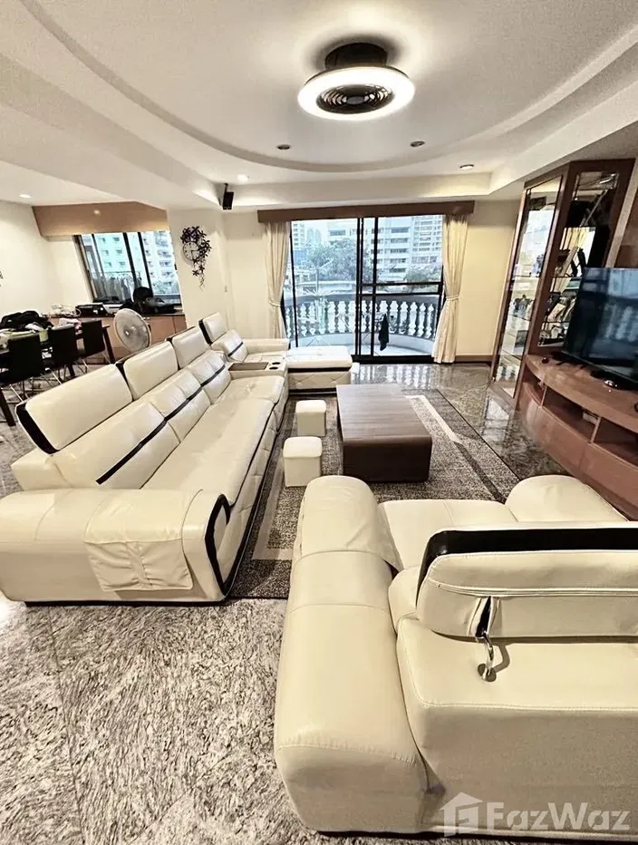รูป ขาย คอนโด 3 ห้องนอน ในโครงการ รอยัล คาสเซอร์ - รูปที่ 1/10