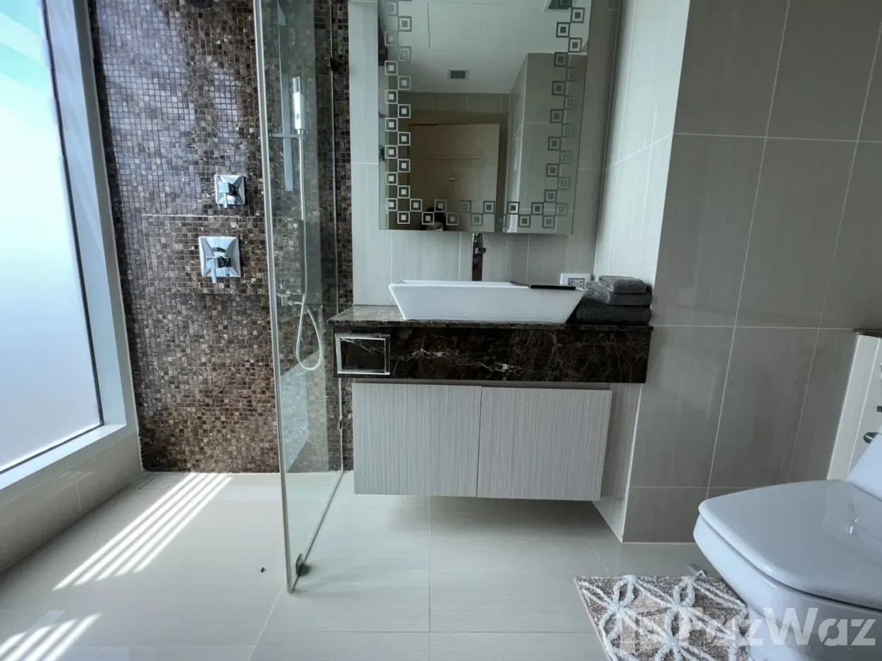 picture 2 Bedroom Condo for sale at The Palm Wongamat - 4/9