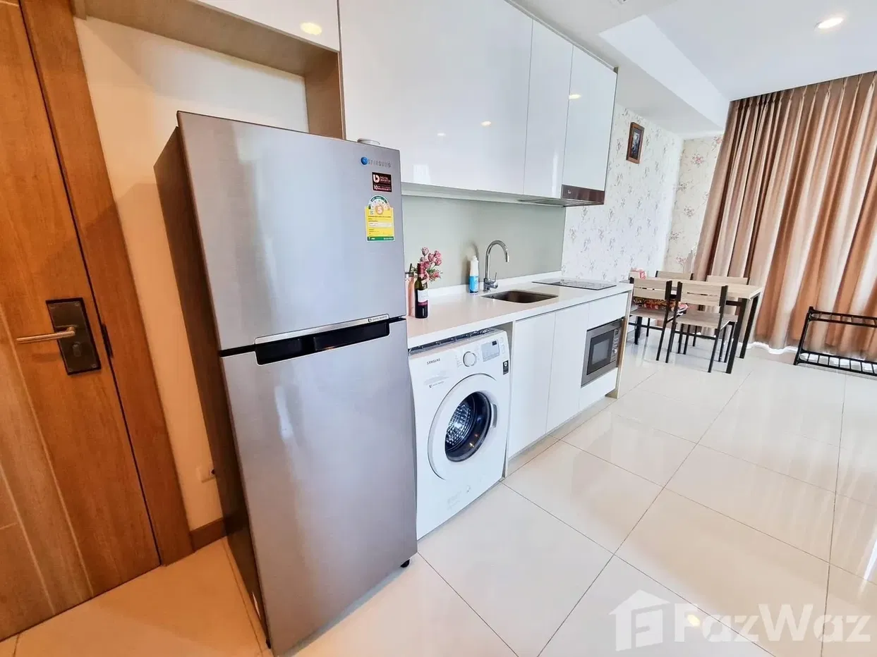 picture 1 Bedroom Condo for sale at The Riviera Wongamat - 3/6