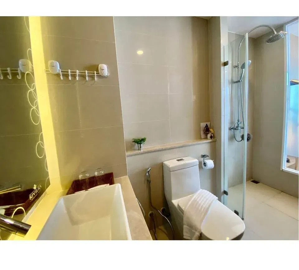 picture Studio room for rent and sale Riviera wongamat beach condo - 13/15
