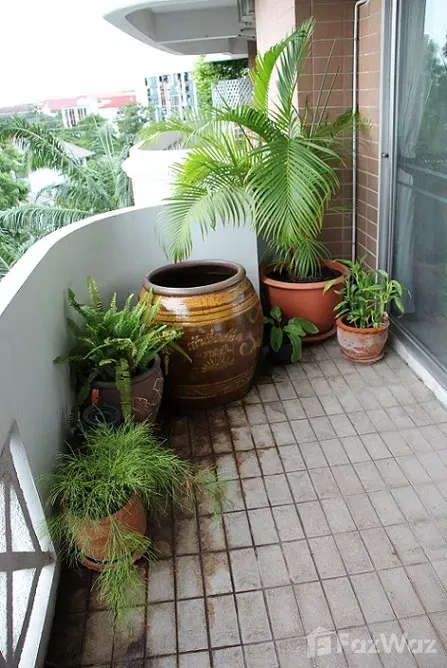 picture Ideal for Foreigners Quiet Swimming Pool Near Sukhumvit - 13/23