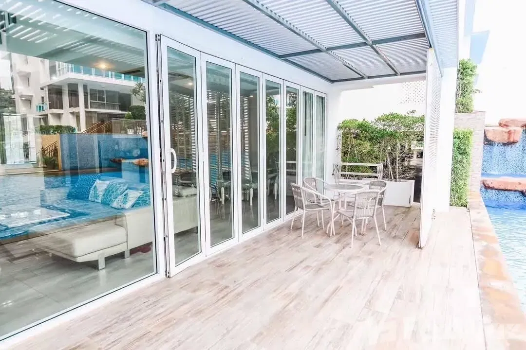picture My resort condo - 2/8