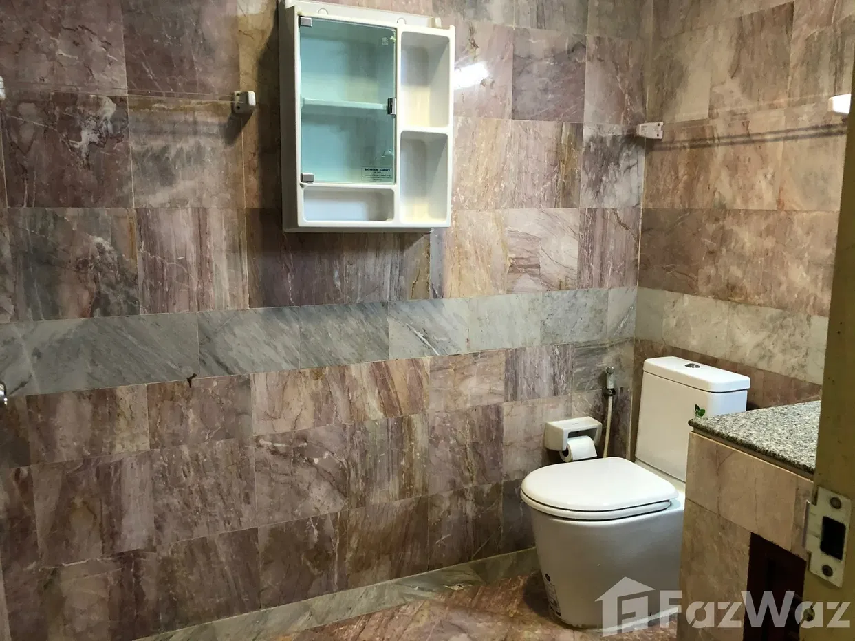 picture 2 Bedroom Condo for sale at Baan Ploenchit - 22/27