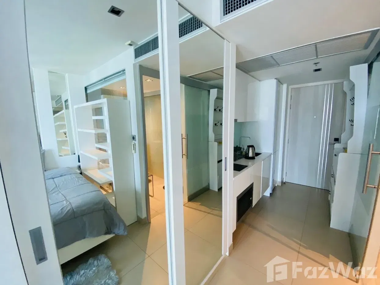 picture A stone throw away from the beach " Sands Condo " - 4/20