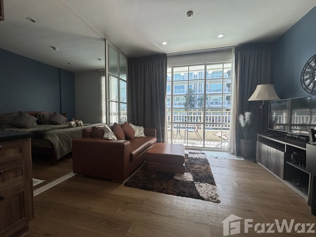 picture 1 Bedroom Condo with Pool View for Sale at Autumn - 1/9