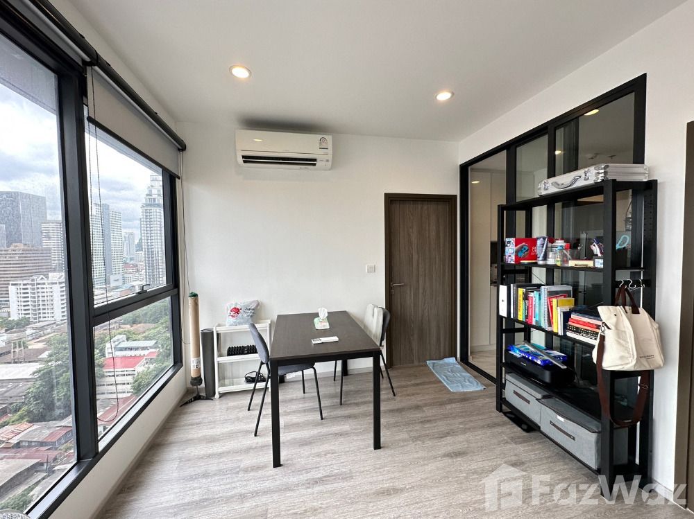 picture Selling 56m2 Ideo Mobi Asoke, 17th Floor, 2 Bed 1 Bath - 7/11
