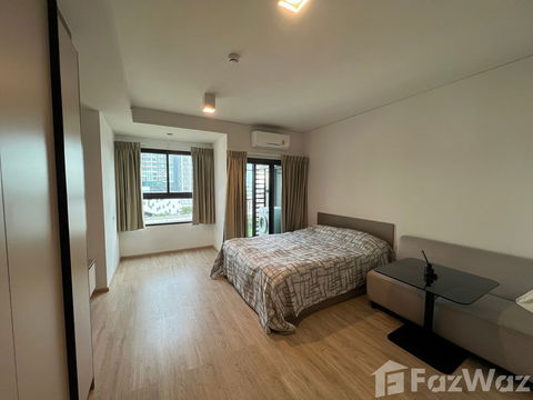 Studio Condo for sale at Ideo Sathorn Wongwianyai