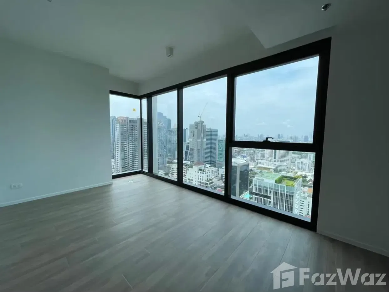 picture Rare Duplex 2 Bedroom - 10/12