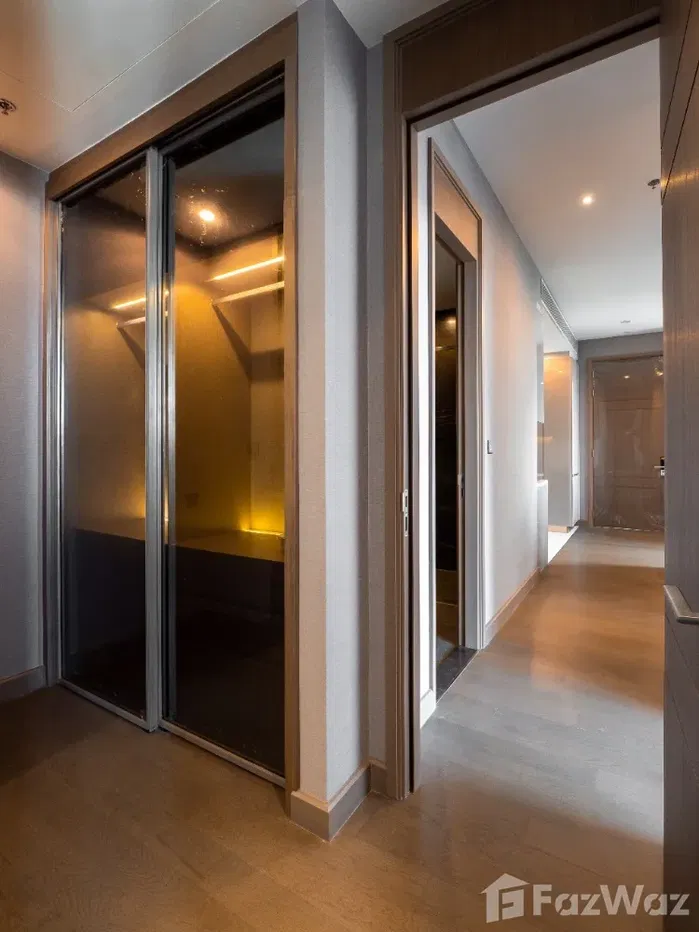 picture The Esse Singha Complex - 2 Bedrooms - 8/10