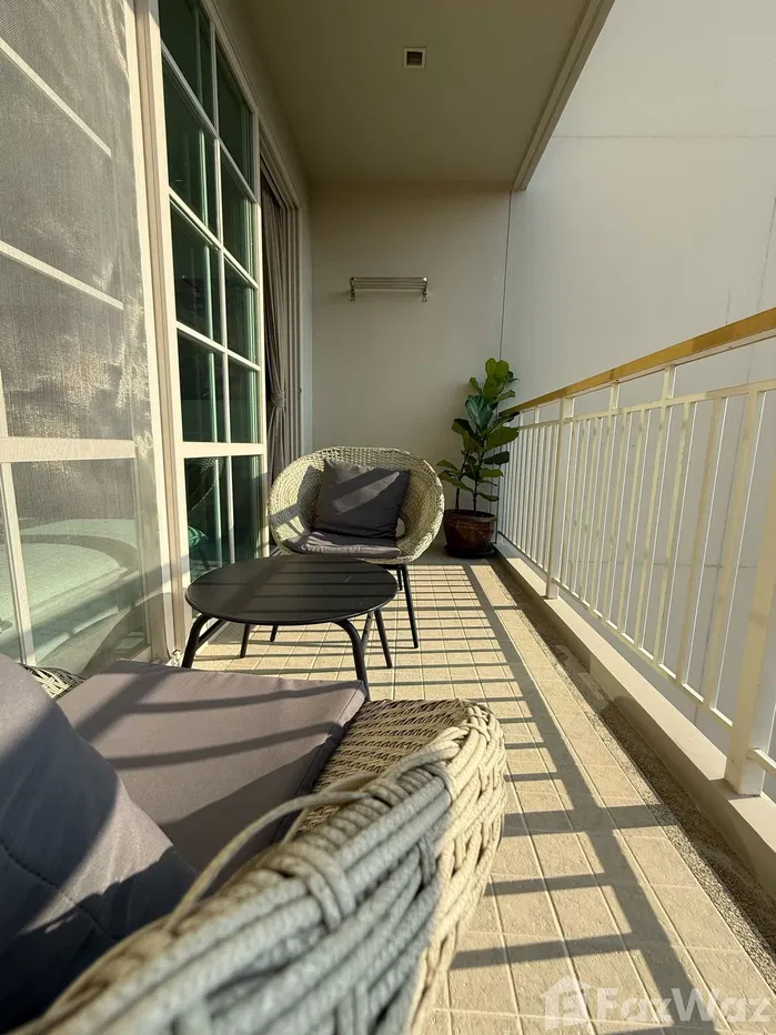 picture Newly Renovated 1 bed condo with Stunning Mountain Views - 45/67