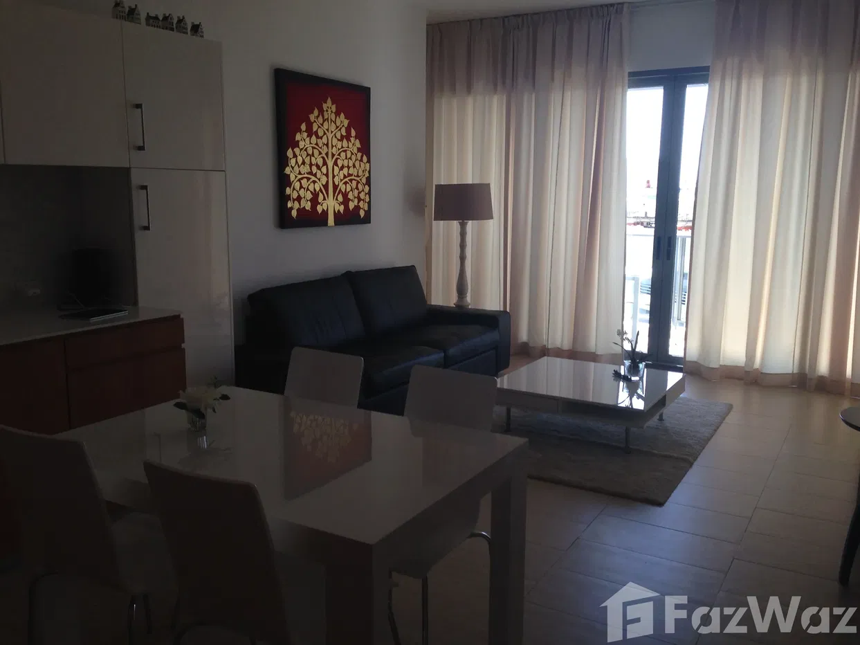 picture One bedroom condo - 8/11