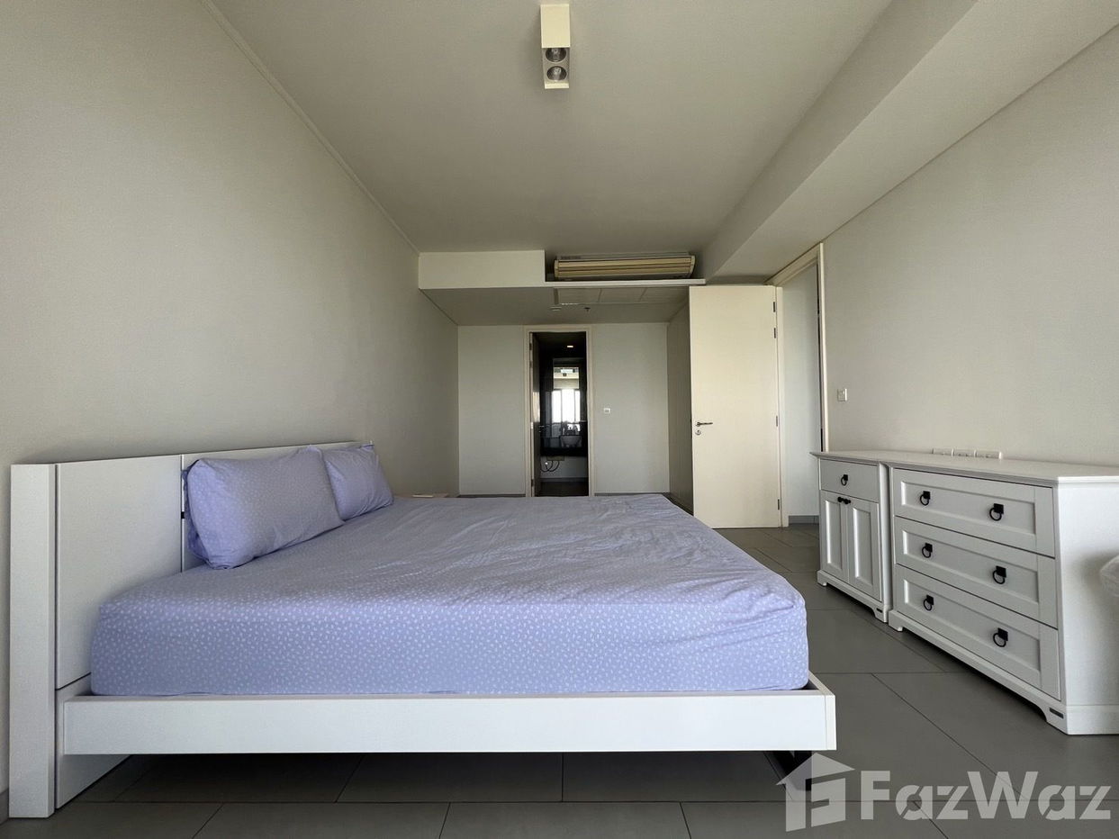 picture Zire Wongamat beachfront condo beautiful sea view 1 Bedroom - 6/16