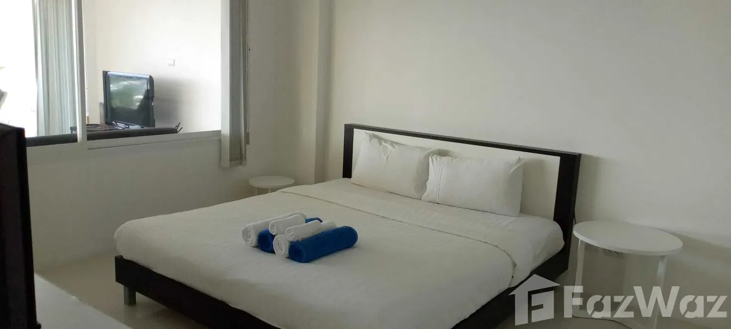 picture .Live in Luxury on the Beach: Rent this 2 Bed, 2 Bath 135 SqM Condo! - 6/16