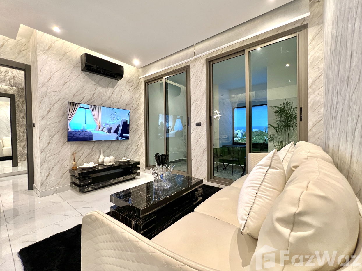 picture Exclusive VIP Unit with Private Pool and Stunning Views - 4/9