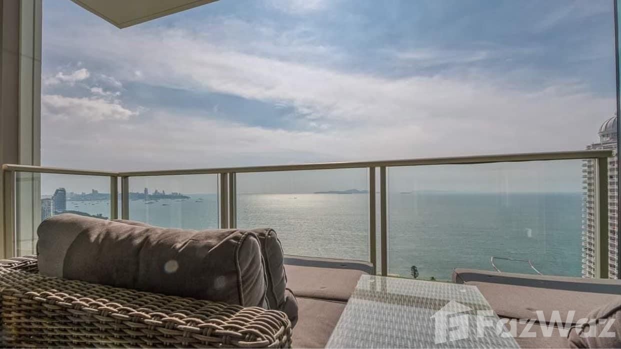 picture 2 Bedroom Condo for sale at The Riviera Wongamat - 13/16