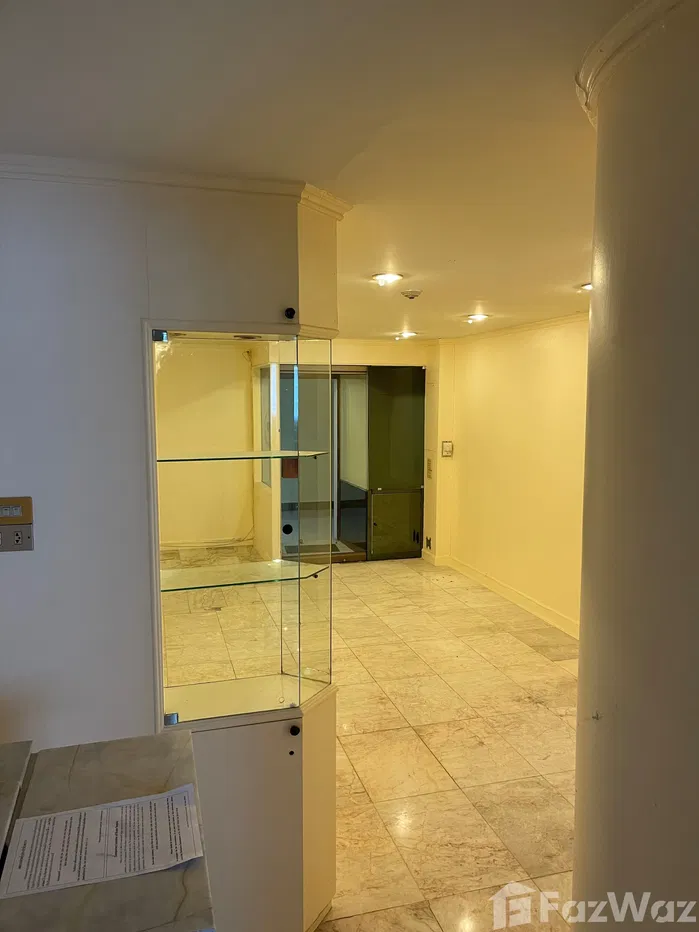 picture ขายห้องสวยราคาถูกบนสีลม For sale condo on Silom - 4/7