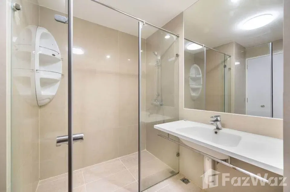 picture Newly Renovate - 9/11