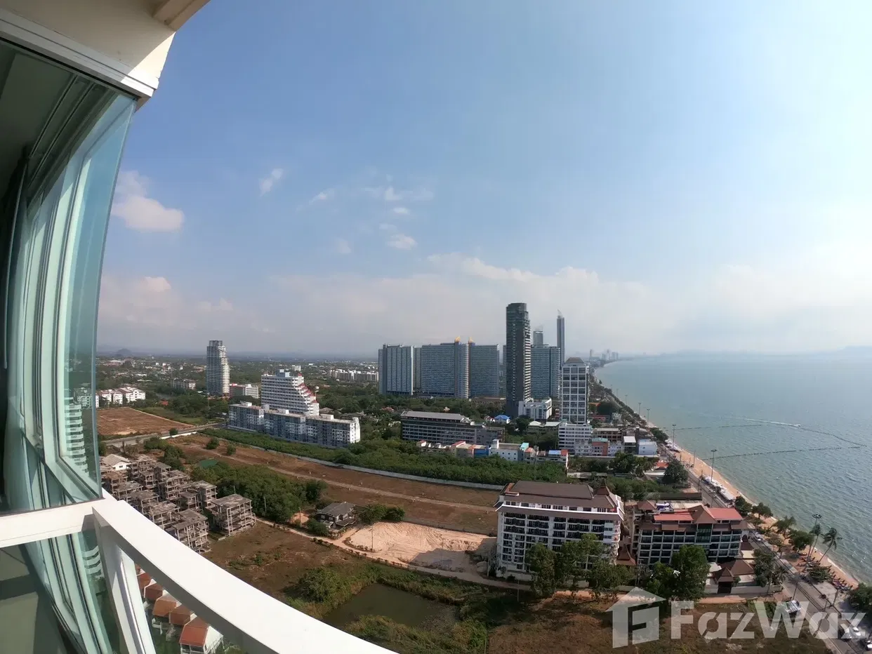 picture Beachfront Luxury Condominium at Jomtien Beach - 12/12