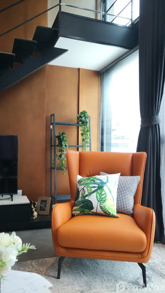 picture 2 Bedroom Condo for sale at The Lofts Silom - 8/12