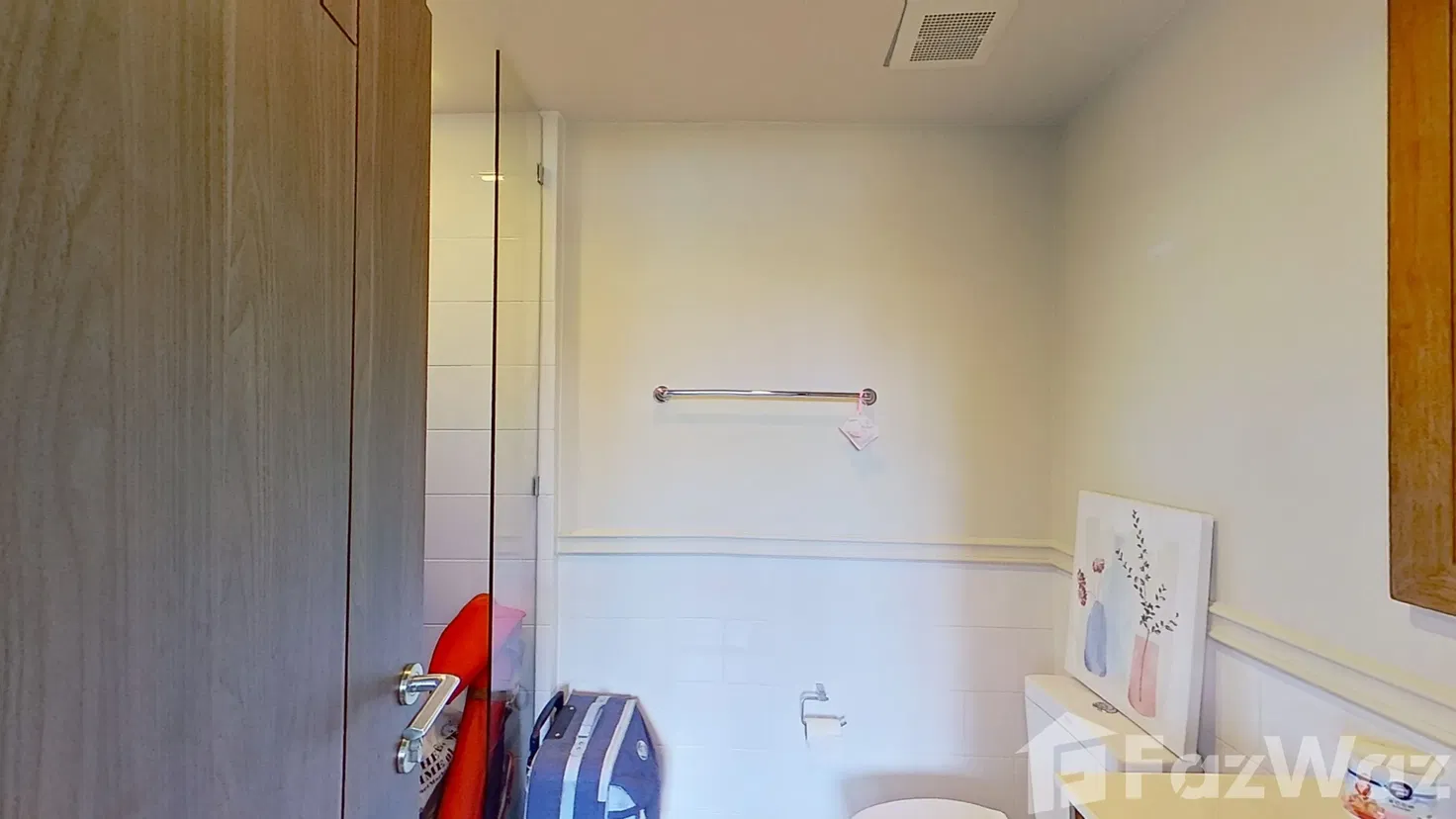 picture 2 Bedroom Condo for sale at Autumn Condominium - 7/8