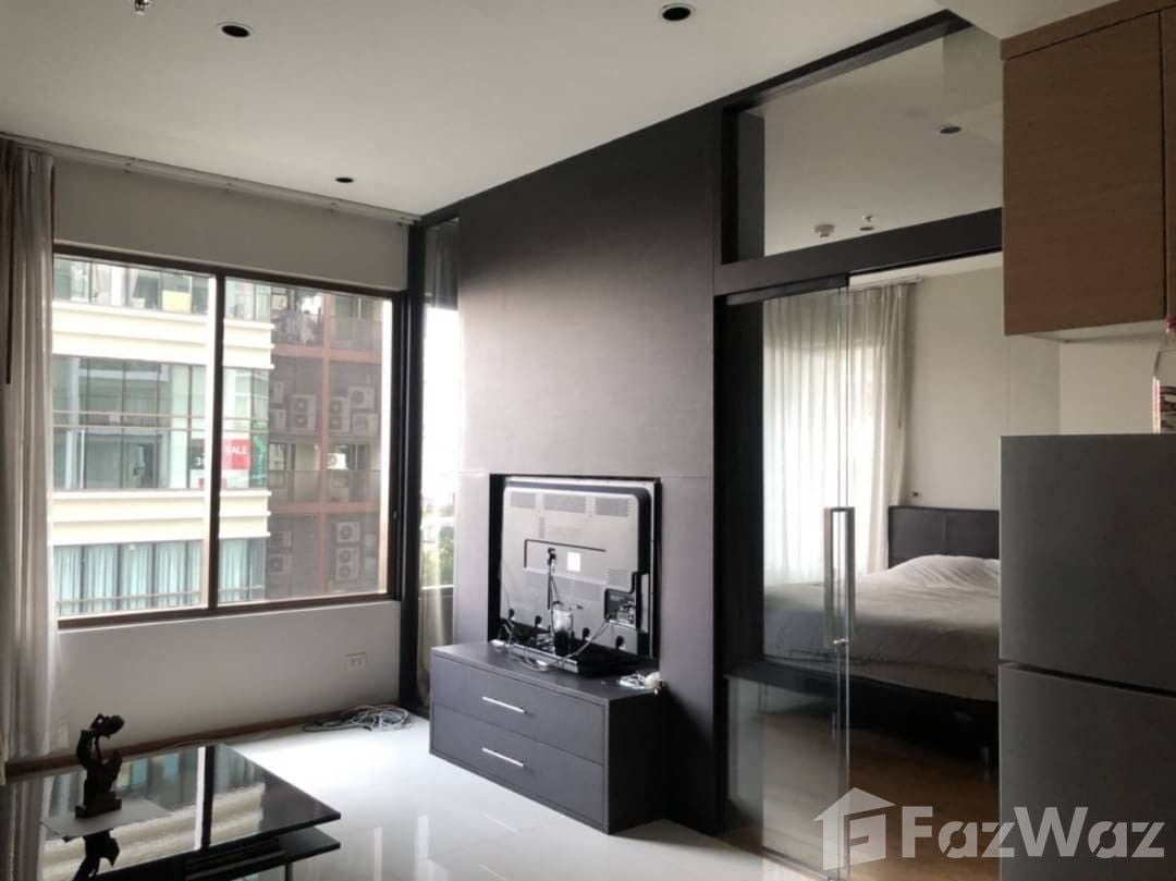 รูป ขาย คอนโด 1 ห้องนอน ในโครงการ ดิ เอ็มโพริโอ เพลส - รูปที่ 2/5
